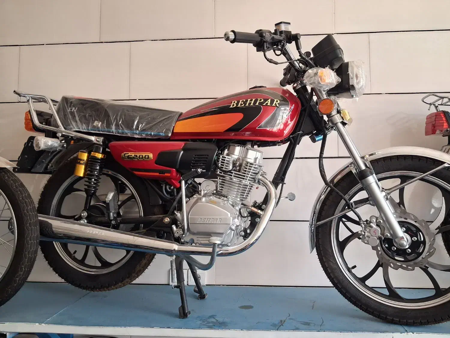 موتور سیکلت بهپر ۲۰۰ سی سی خشک|موتورسیکلت|بجستان, |دیوار