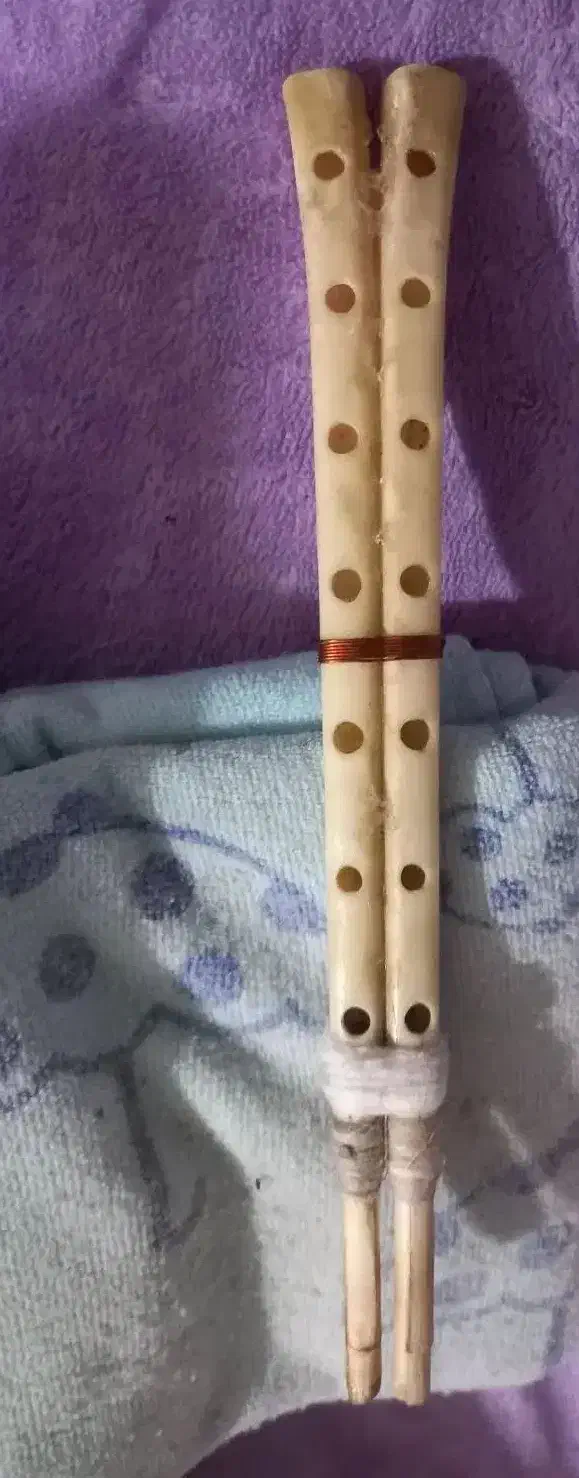 قوشمه|سازهای بادی|فاروج, |دیوار