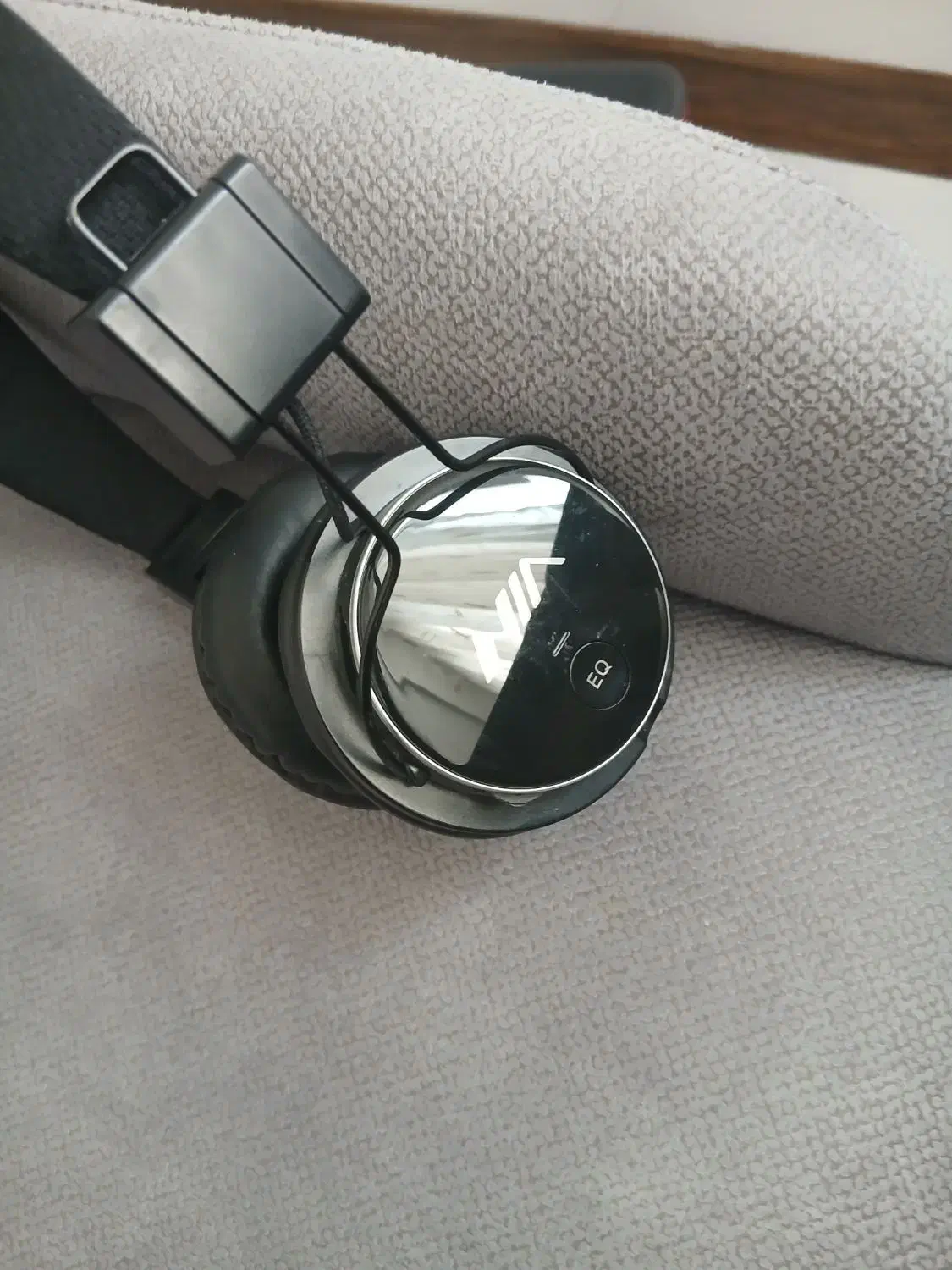 هدفن مموری خور شارژ ی مشکی|صوتی و تصویری|بندر انزلی, معلم|دیوار