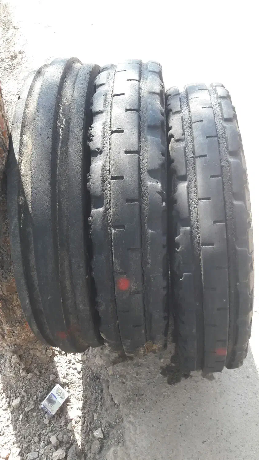 لاستیک جلو تراکتور|قطعات یدکی و لوازم جانبی|بیرجند, |دیوار