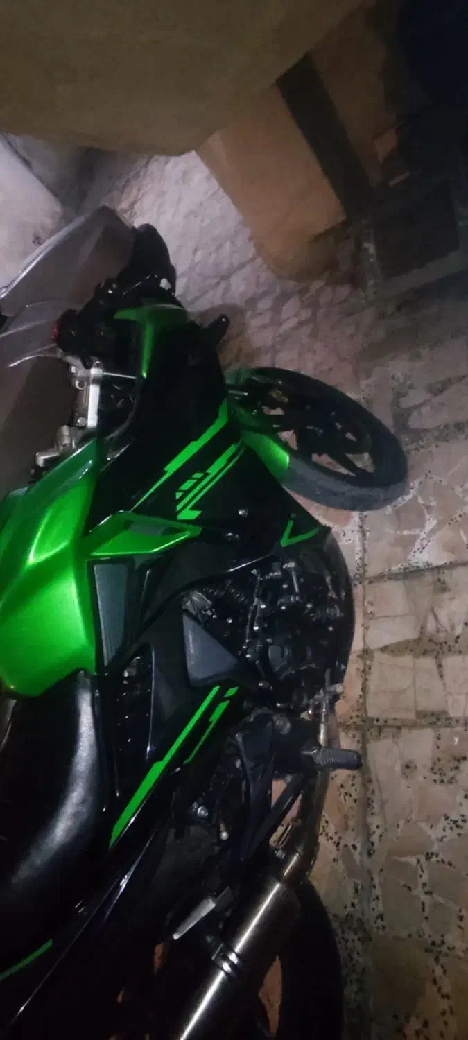 موتور مگلی 200 سالم بدون ایراد|موتورسیکلت|رشت, رشتیان|دیوار