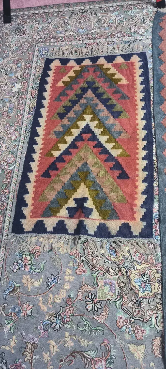 گلیم دستباف|گلیم، جاجیم، گبه|نیشابور, کوی فرهنگیان|دیوار