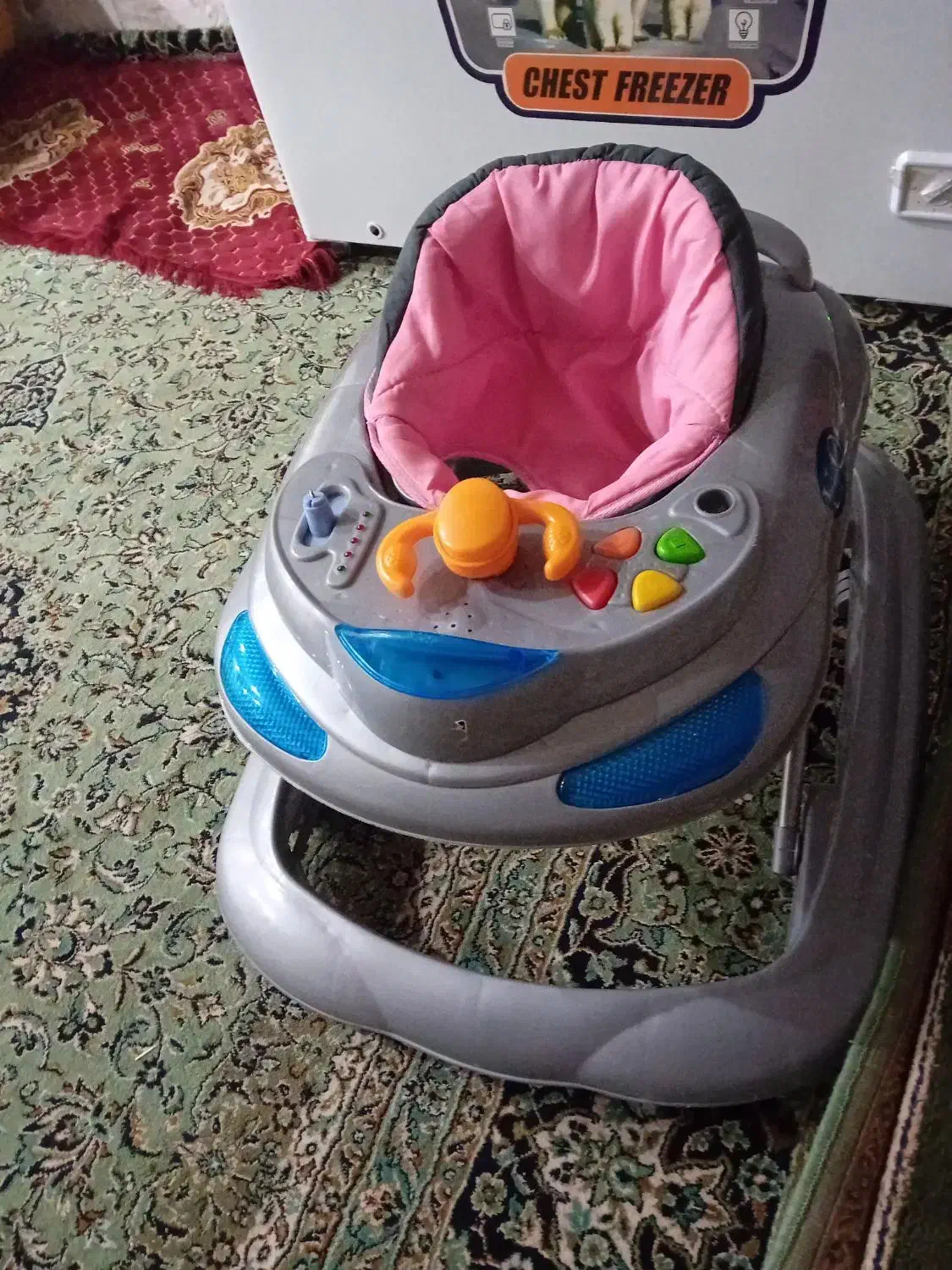 رودک بچه|کالسکه و لوازم جانبی|اهواز, ملاشیه|دیوار