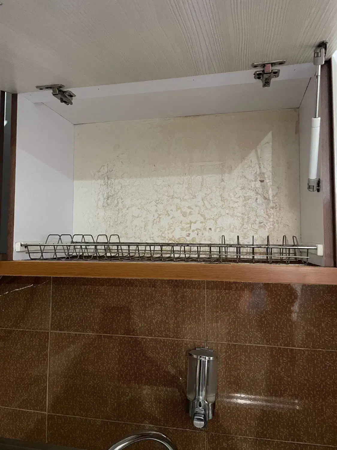 کابینت|مصالح و تجهیزات ساختمان|کرج, حصارک بالا|دیوار