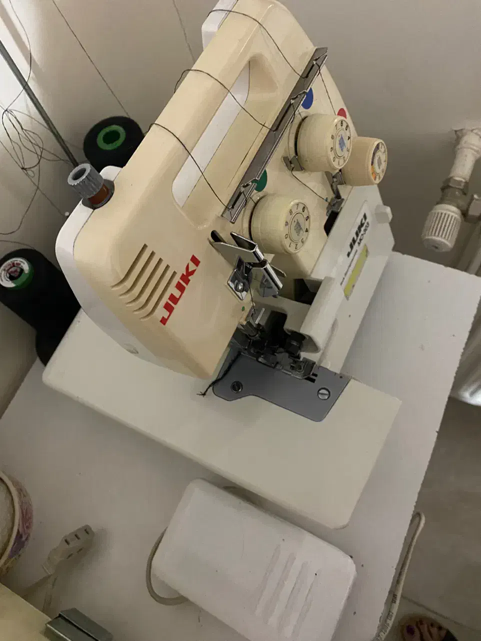 چرخ سر دوز 3 نخ|چرخ خیاطی و ریسندگی|پردیس, فاز ۵|دیوار