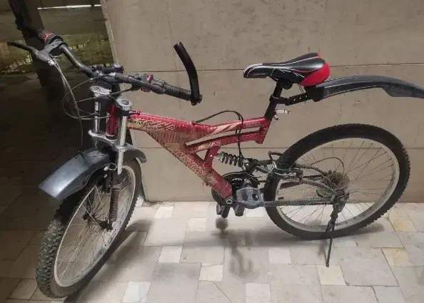 دوچرخه ۲۴ دنده ای|دوچرخه، اسکیت، اسکوتر|کرمانشاه, |دیوار