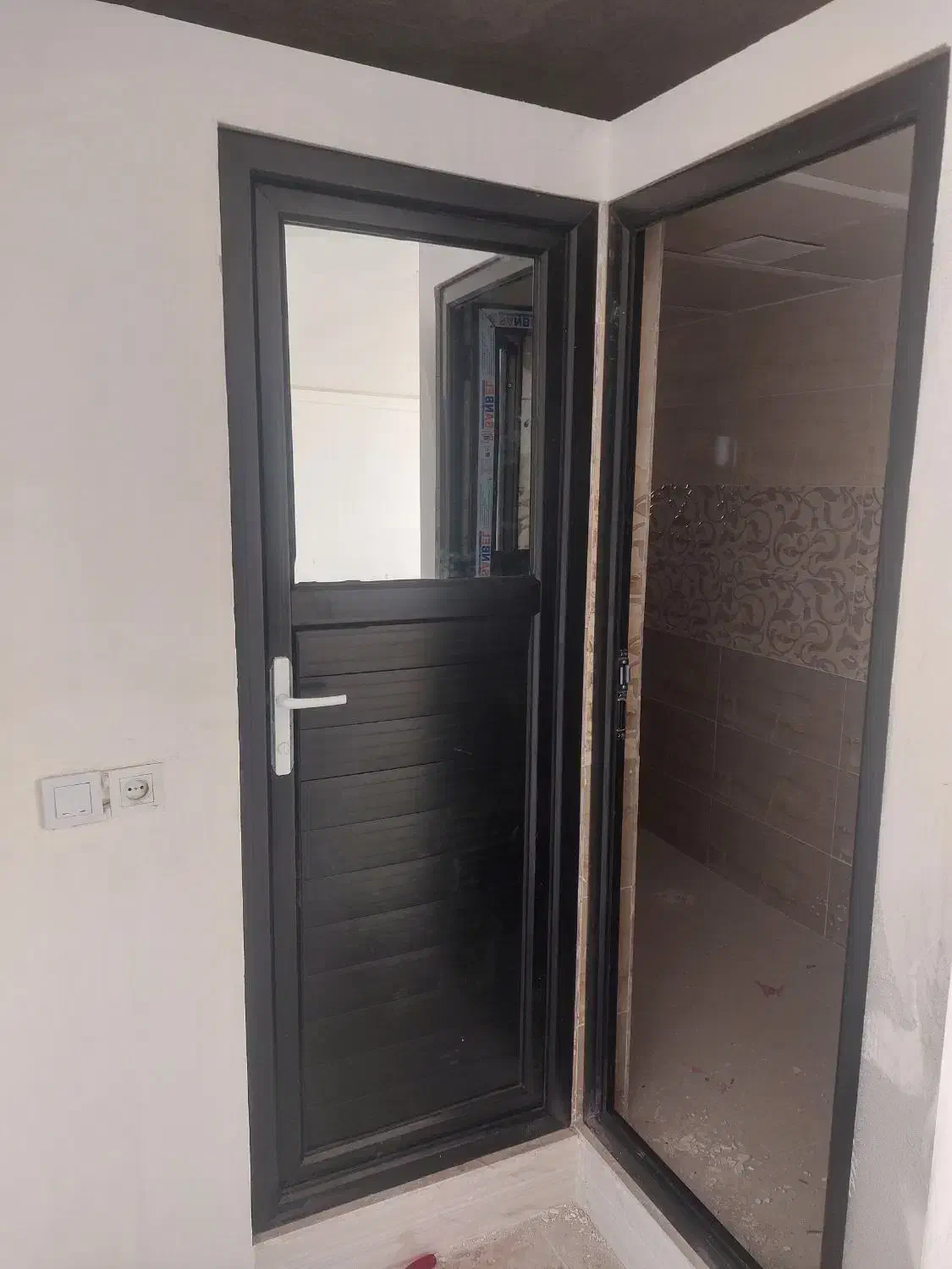 درب وپنجره دوجداره یو پی وی سی|خدمات پیشه و مهارت|سراب, |دیوار