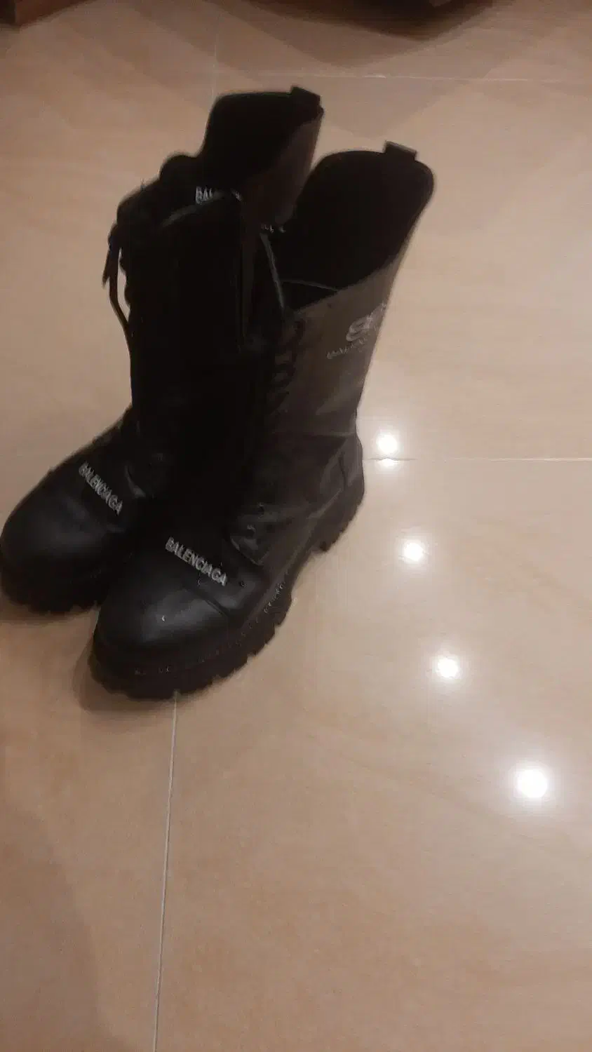 چکمه شیک مارک اصلی نوی نو تمییز|لباس|قم, باجک دو|دیوار