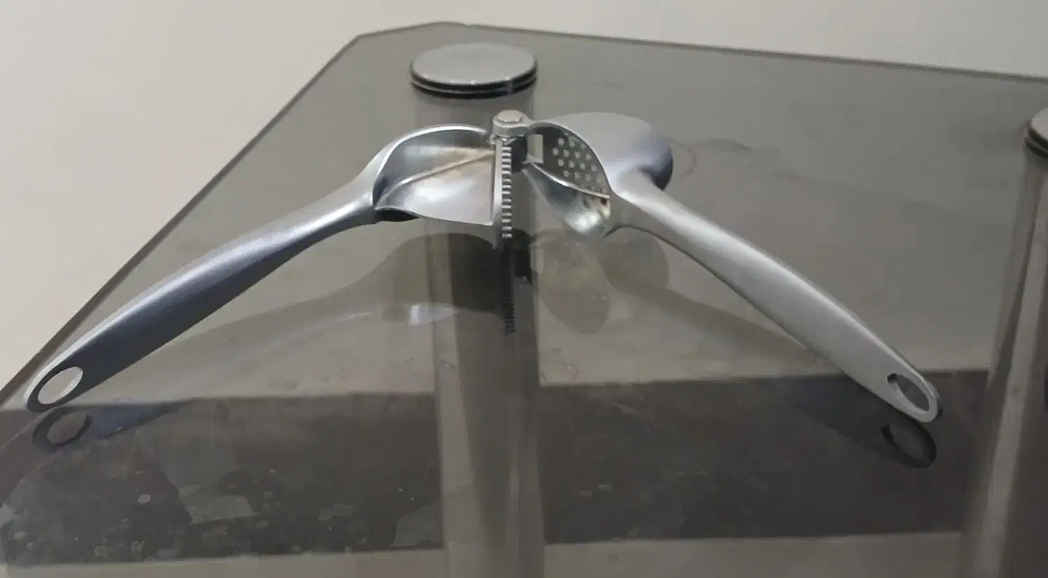 ۱ عدد سیر خورد کن سالم نو|خردکن، آسیاب، غذاساز|اهواز, کمپلو شمالی|دیوار