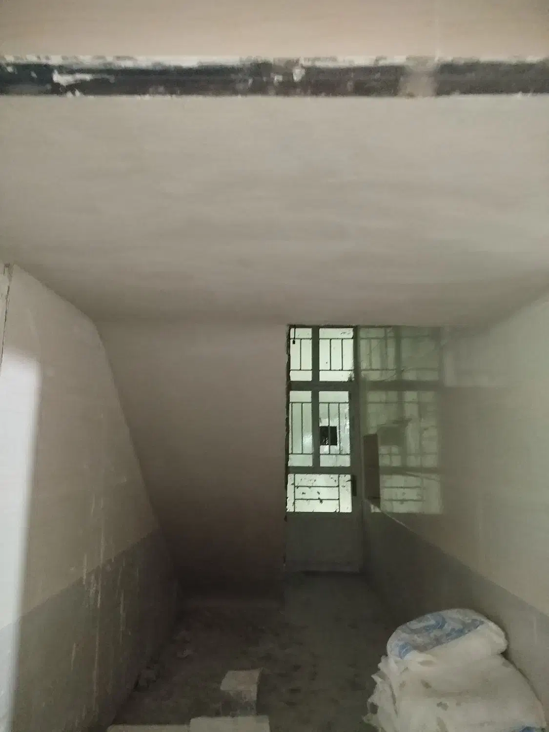 گچکاری و تعمیرات گچکاری|خدمات پیشه و مهارت|مرودشت, بیست متری بیمارستان|دیوار