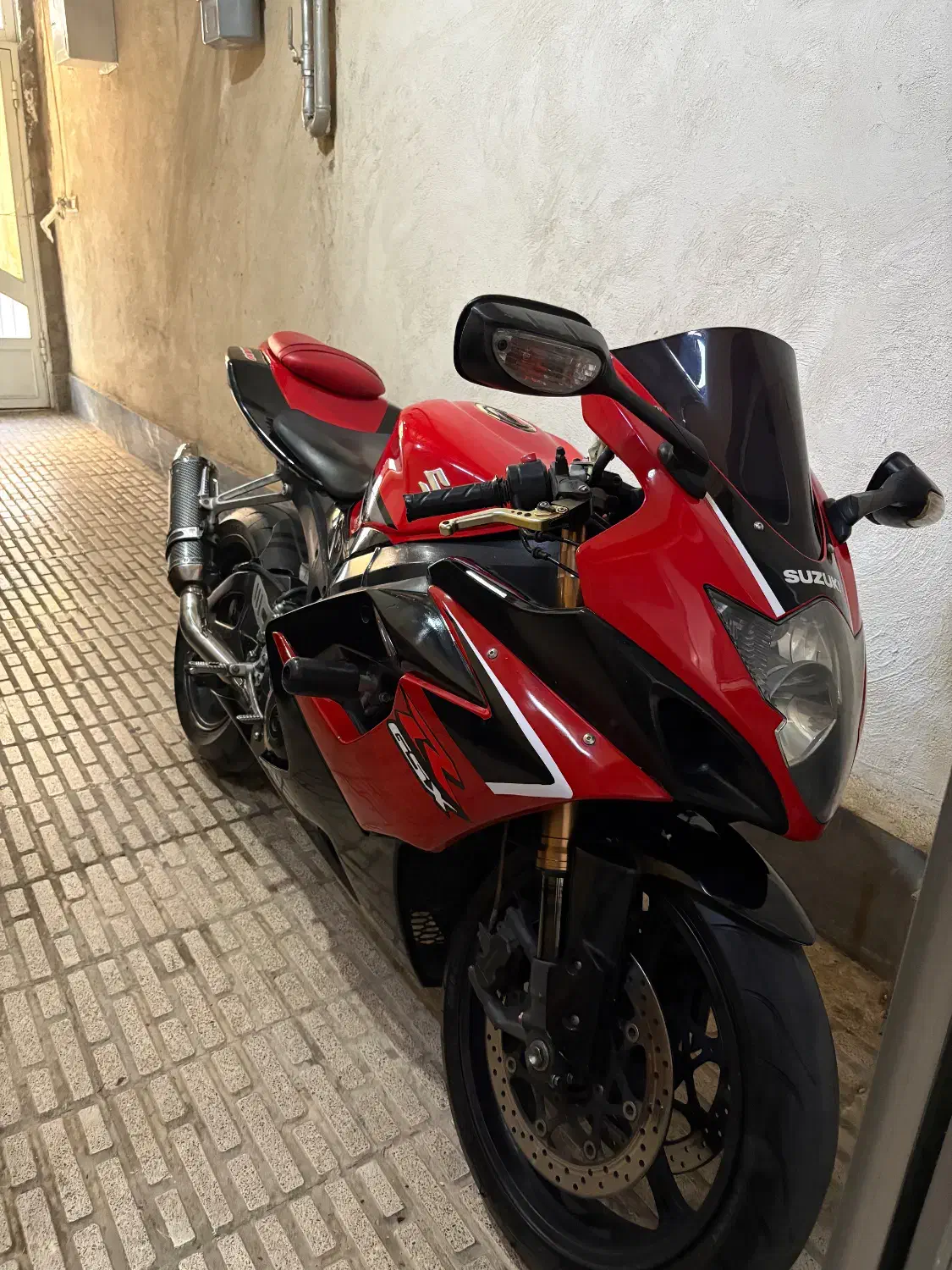 gsx 1000 سوزوکی|موتورسیکلت|تبریز, |دیوار