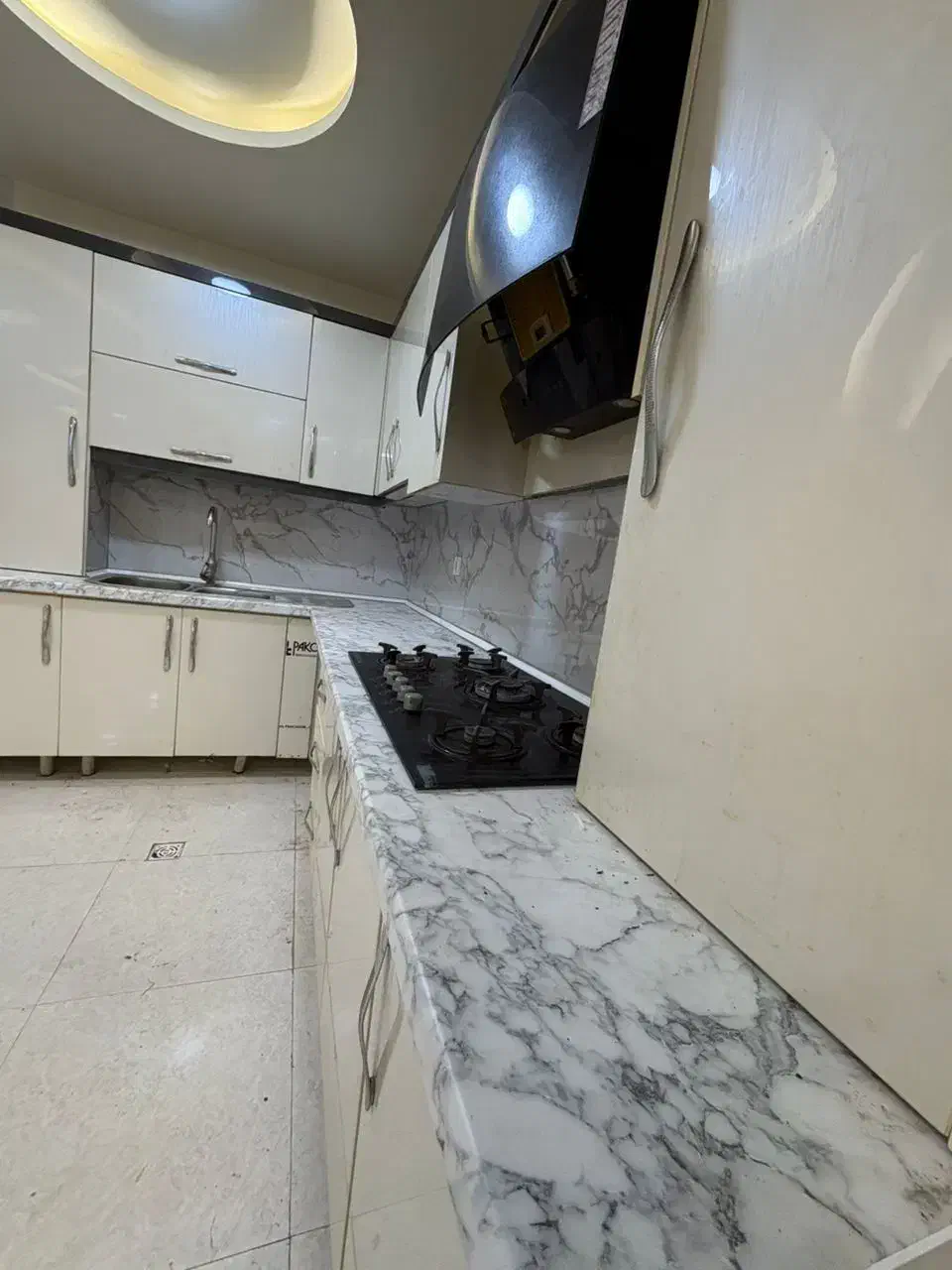 رهن واحد بسیار لاکچری در خیابان لاله|اجارهٔ آپارتمان|اهواز, کیانشهر|دیوار