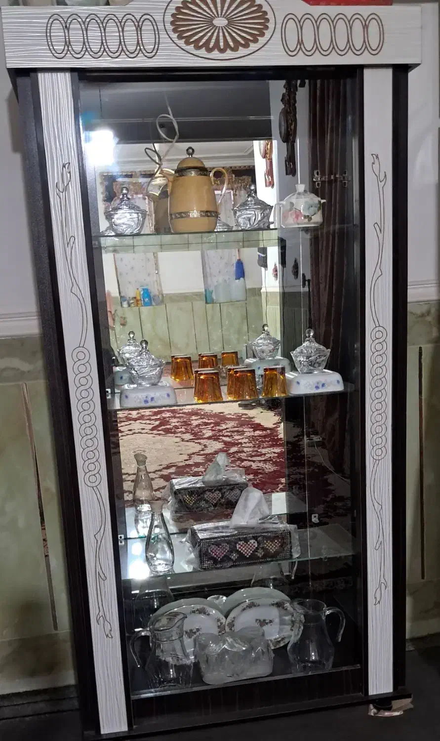 بوفه درحد نو|بوفه، ویترین، کنسول|زابل, |دیوار