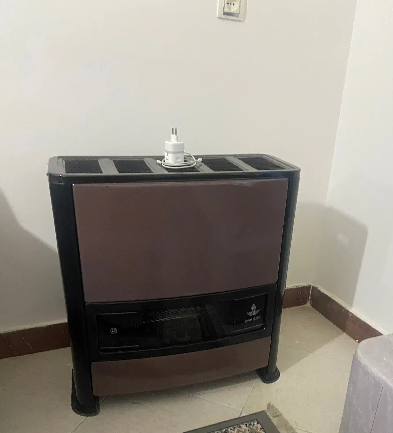 وسایل دست دو خونه|مبلمان خانگی و میز عسلی|آمل, |دیوار