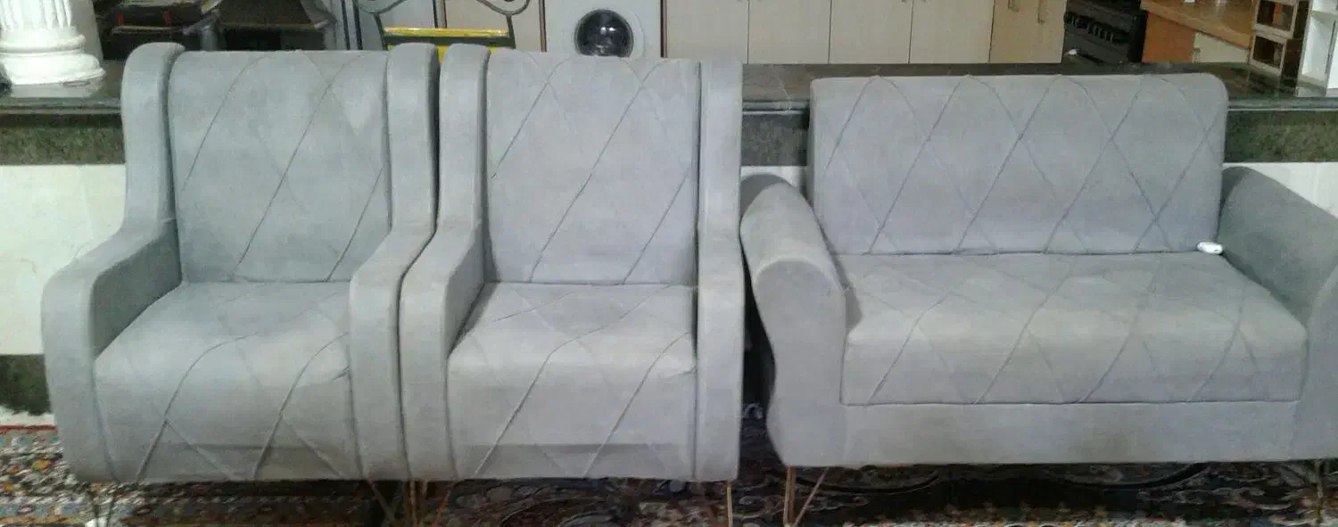 دو دست مبل|مبلمان خانگی و میز عسلی|تربت جام, شهرک آزادگان|دیوار