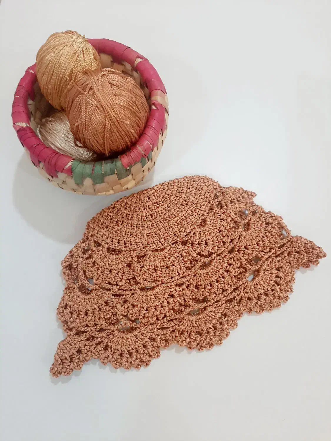 باکلاه های دستبافت به استالیت زیبایی ببخش|لباس|خرمشهر, |دیوار