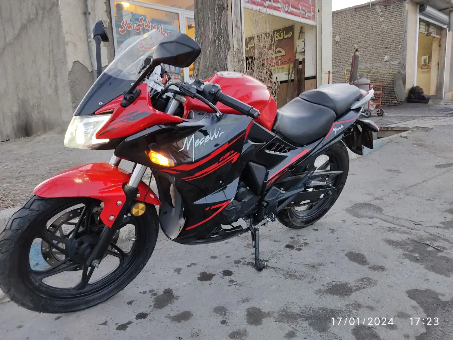 مگلی 200cc|موتورسیکلت|بهار, |دیوار