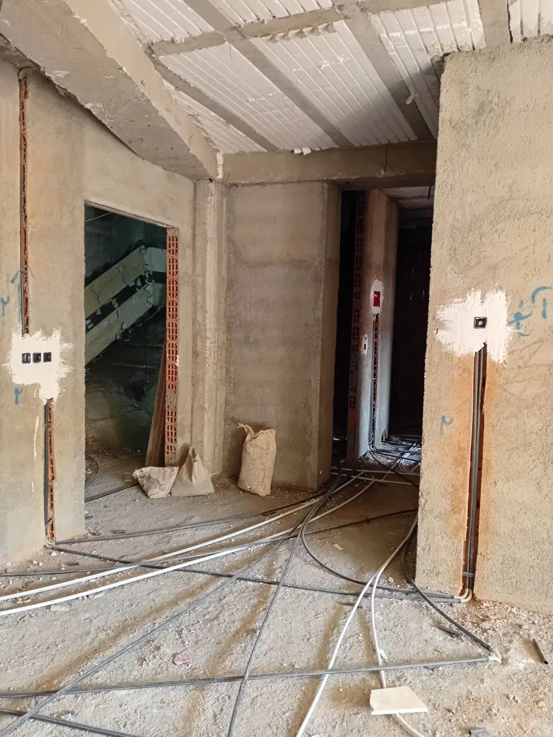 نیرو برقکار ساختمان|استخدام معماری، عمران و ساختمانی|گرگان, |دیوار