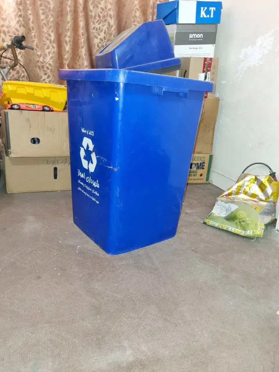 سطل پلاستیکی بزرگ|ظروف نگهدارنده، پلاستیکی، یک‌بارمصرف|اهواز, سلطانمنش|دیوار