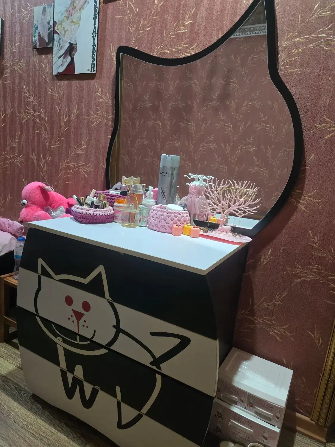 سرویس خواب دخترانه سالم در حد نو عرض ۹۰|تخت و سرویس خواب|اهواز, پادادشهر|دیوار