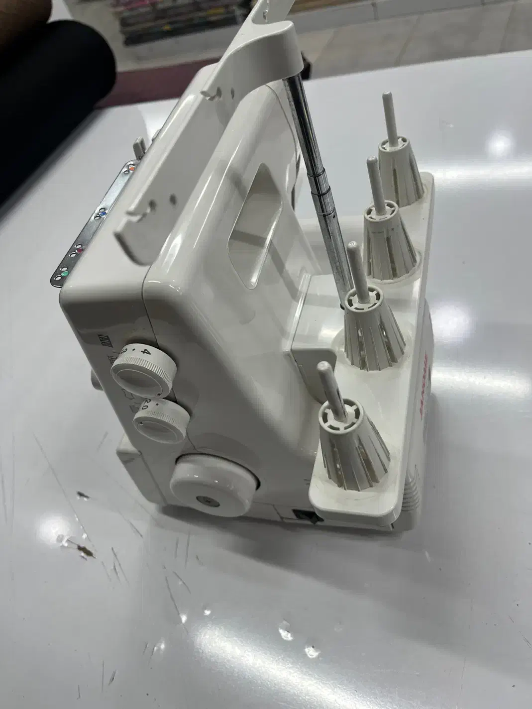 سردوز چهار نخ ژانومه|چرخ خیاطی و ریسندگی|بندر ماهشهر, |دیوار