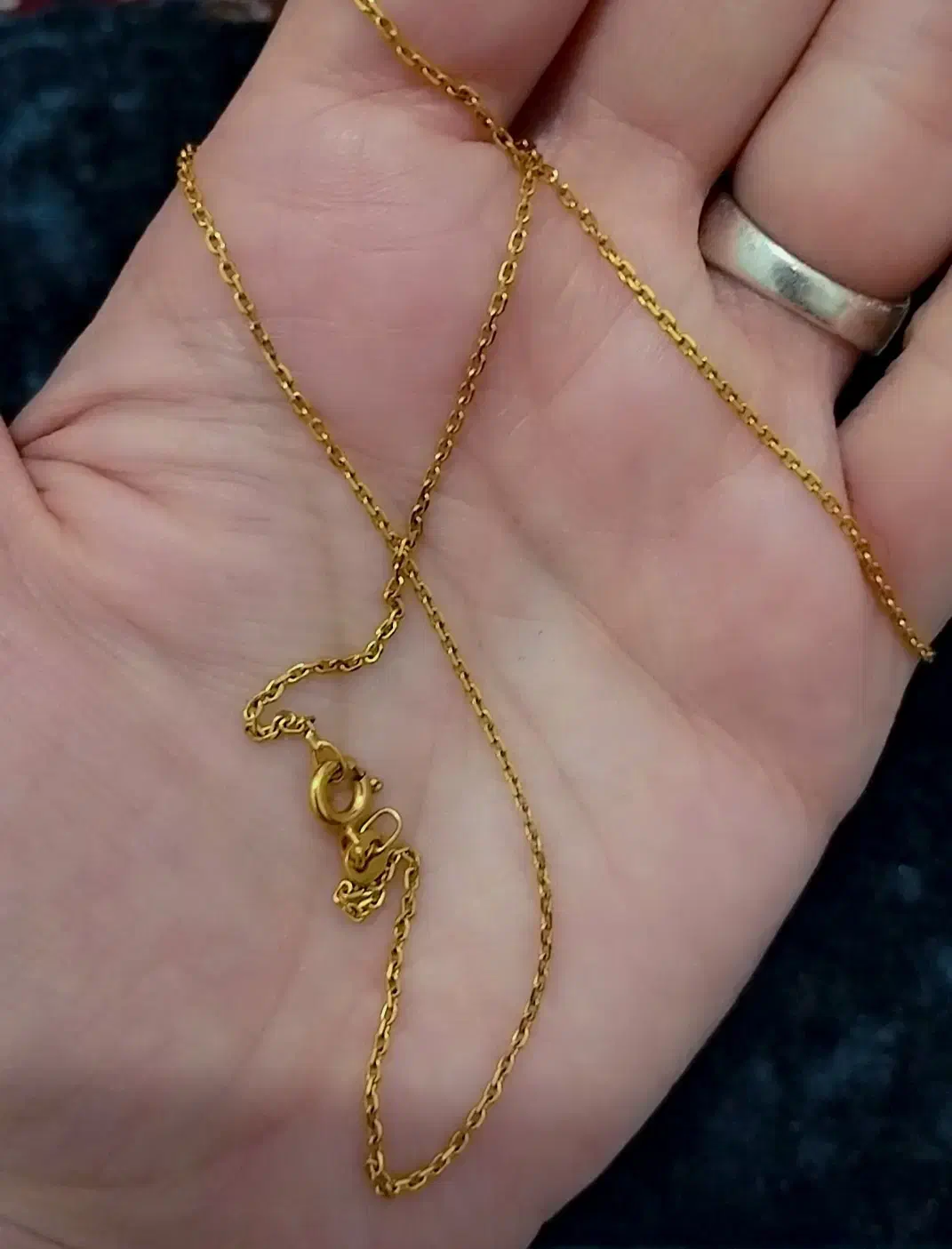 پلاک/انگشتر/گوشواره/زنجیر/نقره|جواهرات|رباطکریم, رباطکریم|دیوار