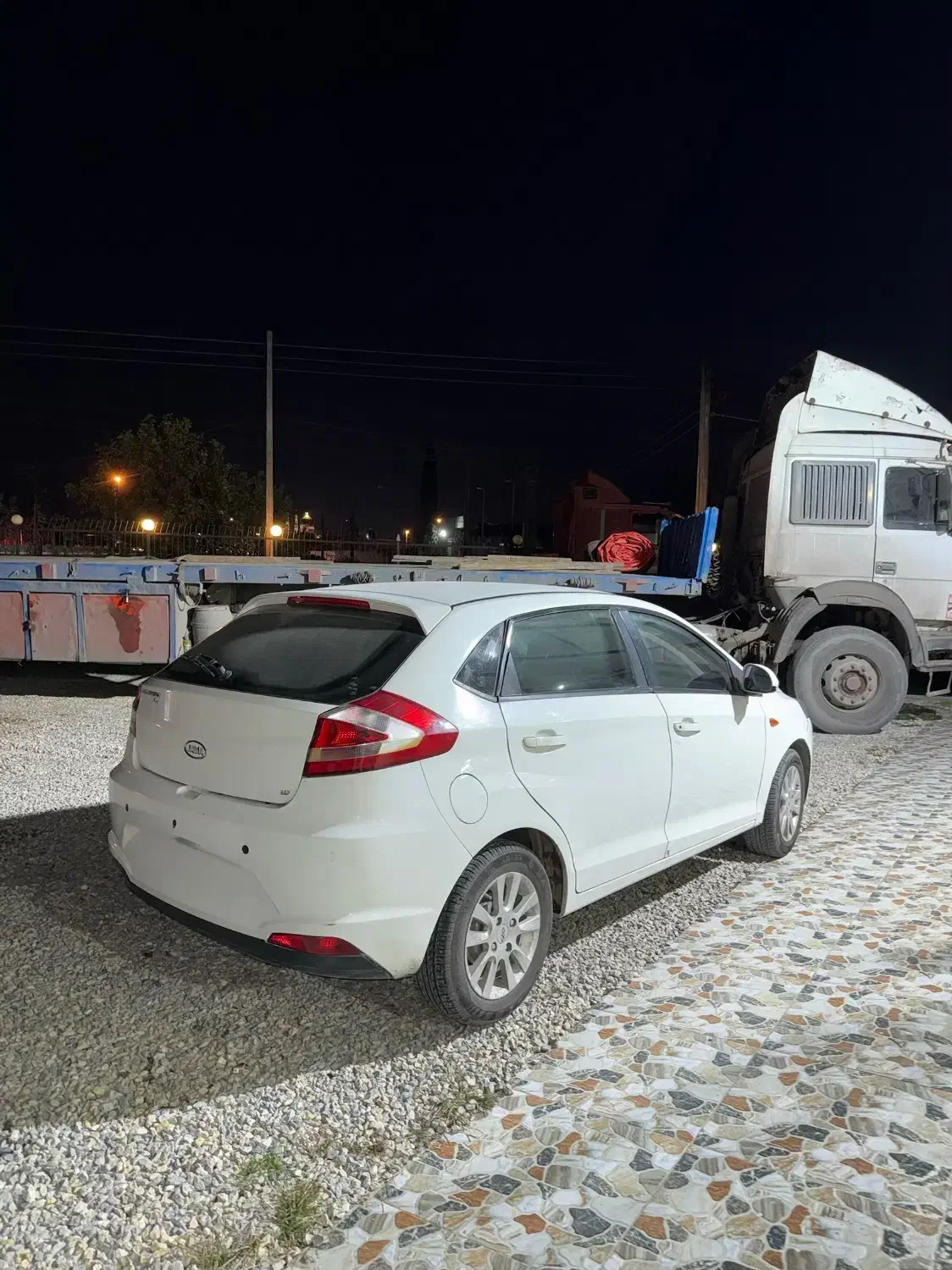 ام وی ام هاچ بک ۳۱۵|خودرو سواری و وانت|آستارا, |دیوار