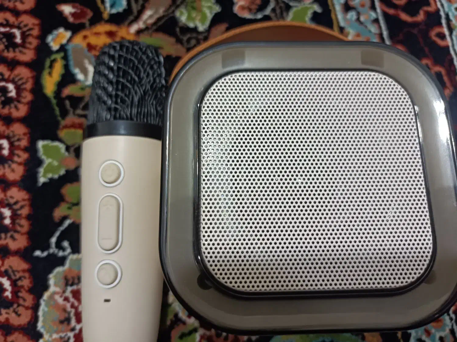 اسپیکر ومیک روفون|سیستم صوتی خانگی|قم, شهرک مهدیه (مدرس)|دیوار