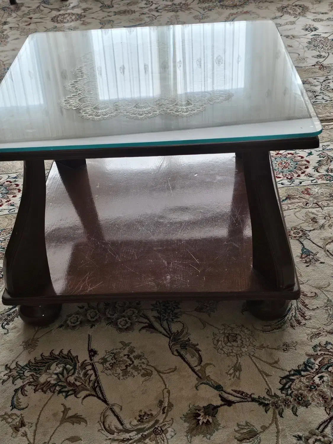 میز جلو مبلی چوب گردو|مبلمان خانگی و میز عسلی|مشهد, سید رضی|دیوار