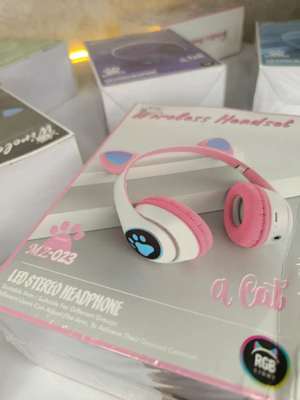 هدفون CAT RGB بلوتوثی در رنگ های مختلف|پخشکننده همراه|تهران, شیخ هادی|دیوار