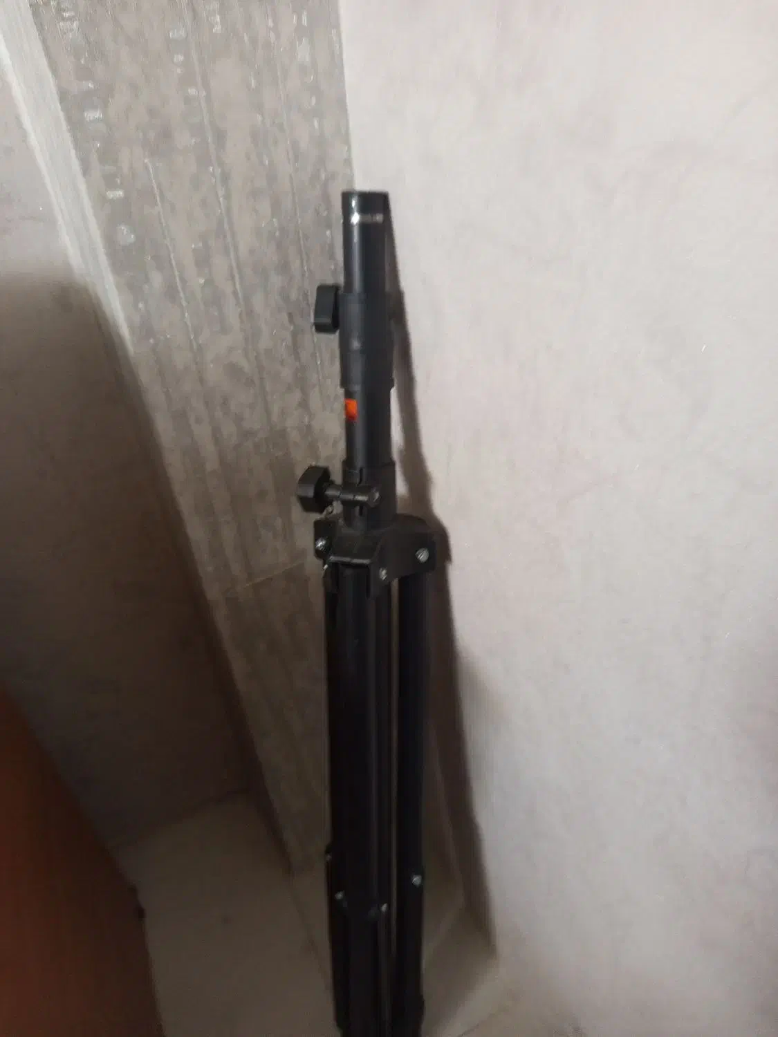 سه پایه باند|سیستم صوتی خانگی|فولادشهر, C1|دیوار