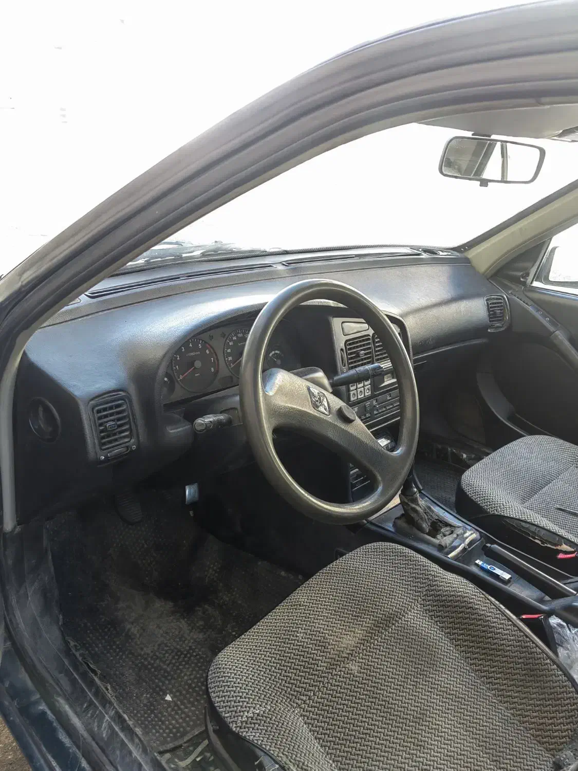 اردی مدل ۸۴|خودرو سواری و وانت|شهرضا, |دیوار