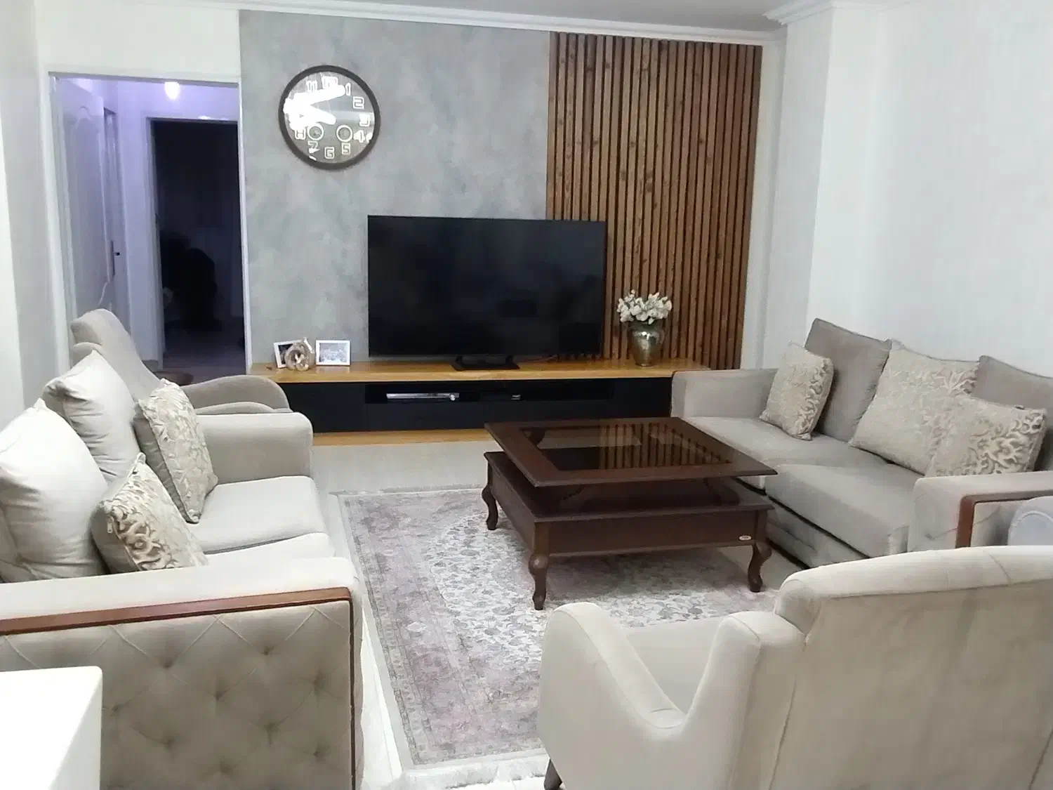 فروش مبل هفت نفره در حدنو|مبلمان خانگی و میز عسلی|رشت, پارک شهر|دیوار