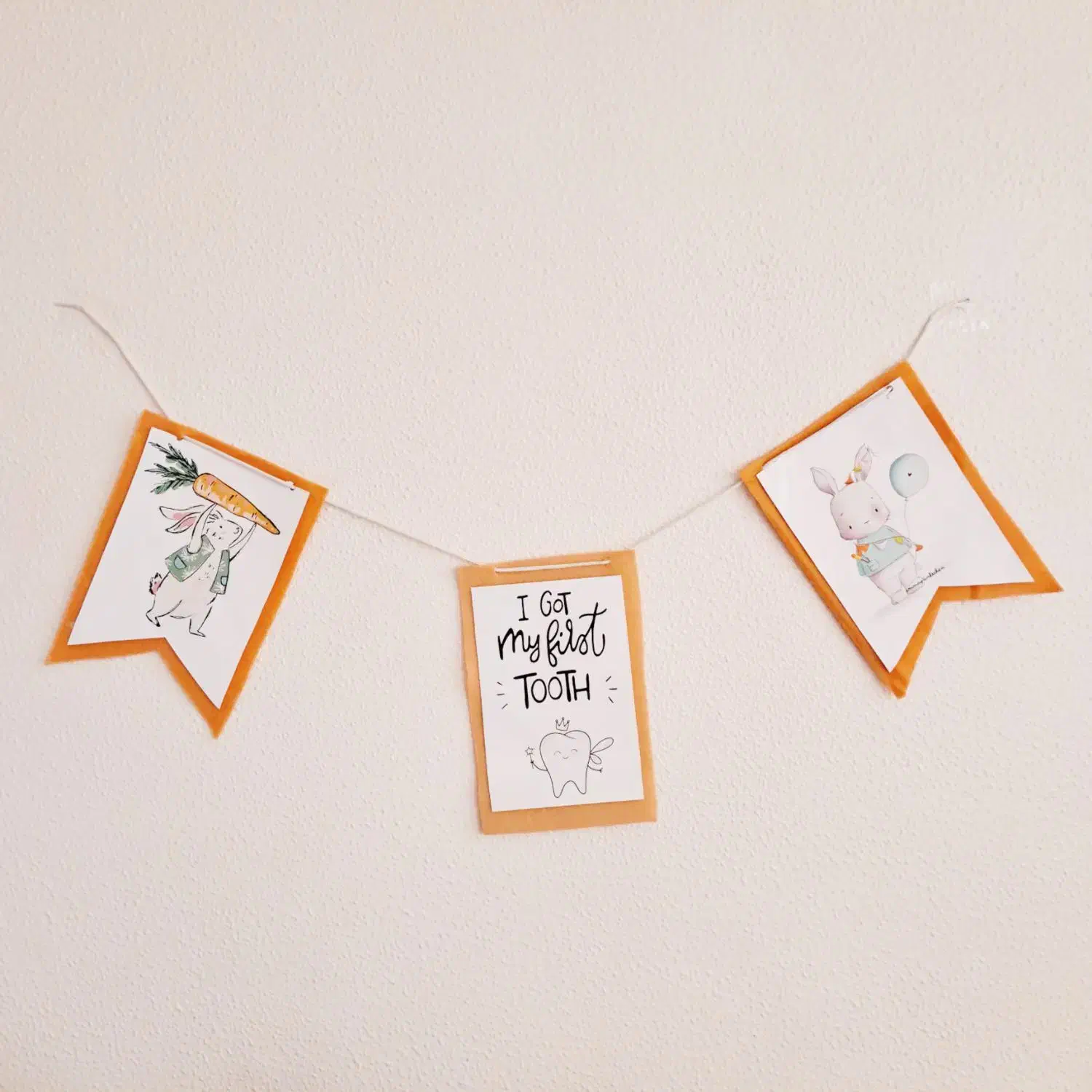 ماکت کیک دندونی. لباس دندونی. پاپوش و کلاه دندونی|کفش و لباس بچه|شاهینشهر, فردوسی|دیوار