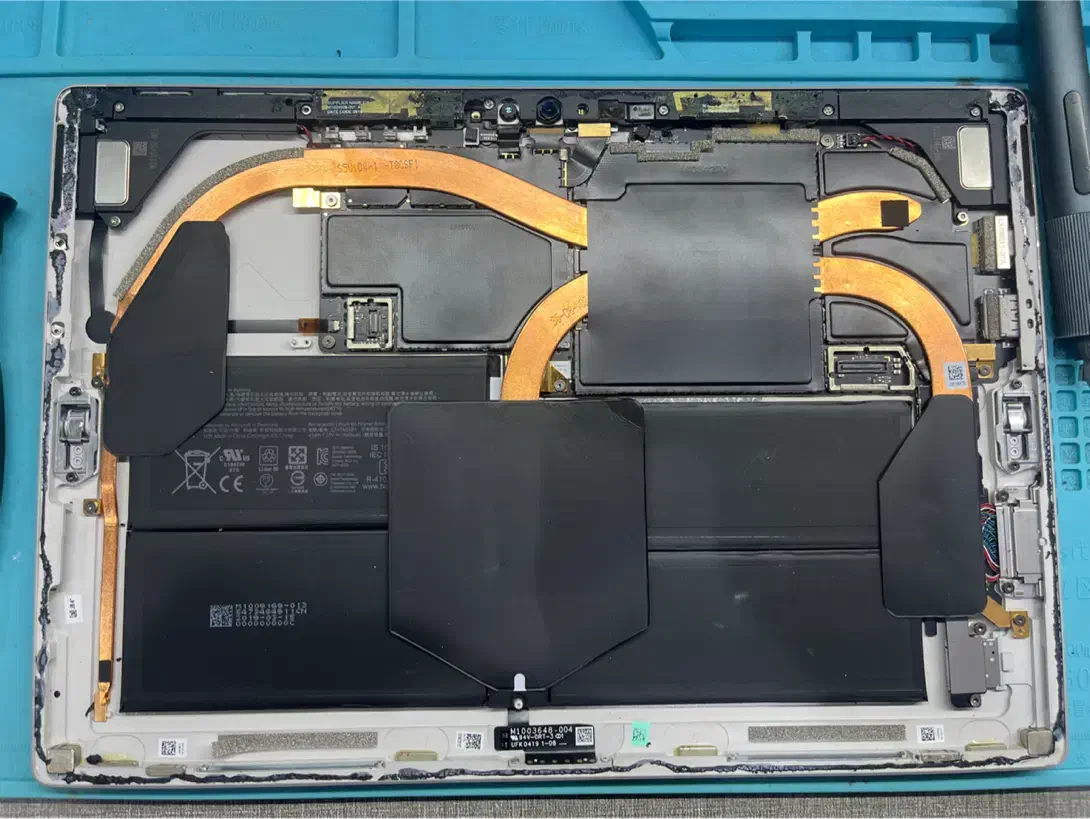 تعمیرات فوق تخصصی سرفیس Microsoft Surface|خدمات رایانه‌ای و موبایل|تهران, فلسطین (میدان انقلاب)|دیوار