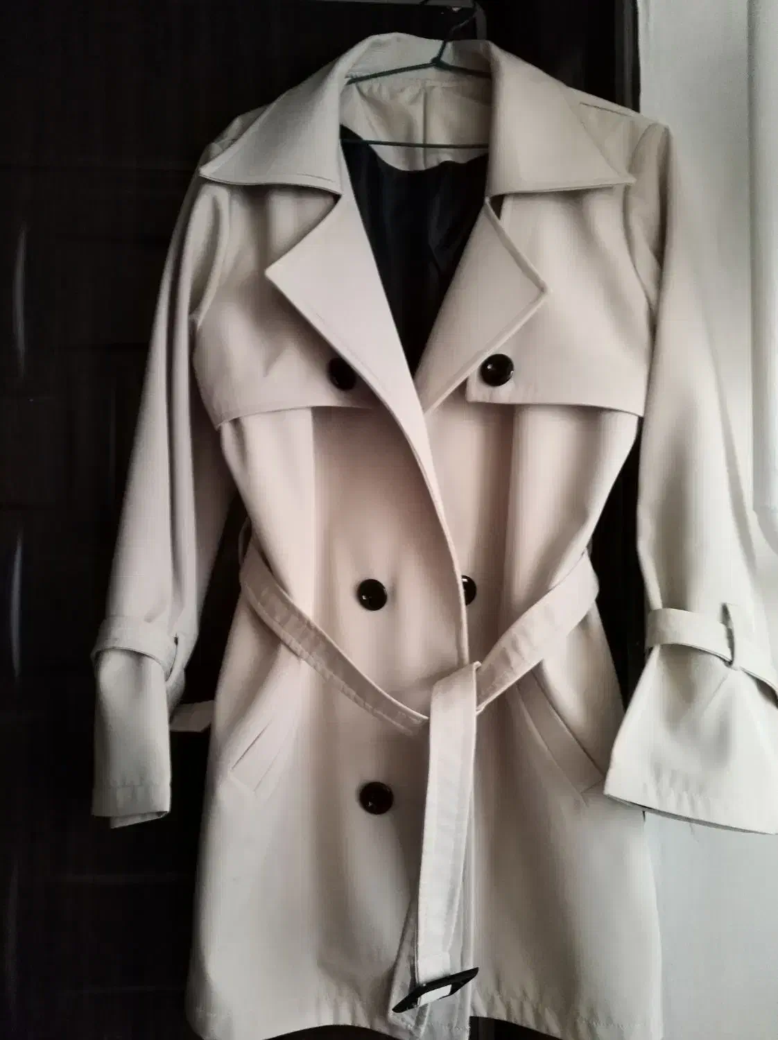 بارونی سانتانا تن خور شیک|لباس|رشت, پل تالشان|دیوار