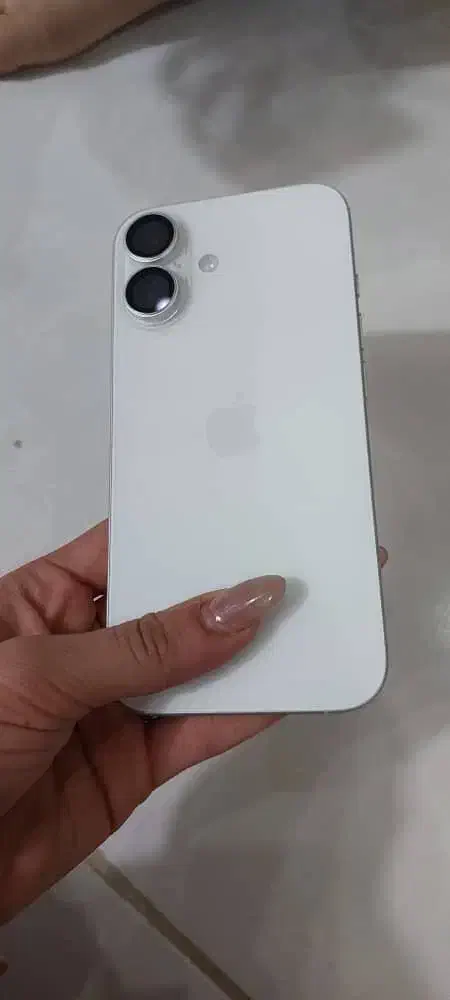 iPhone 16|موبایل|نسیم‌شهر, |دیوار