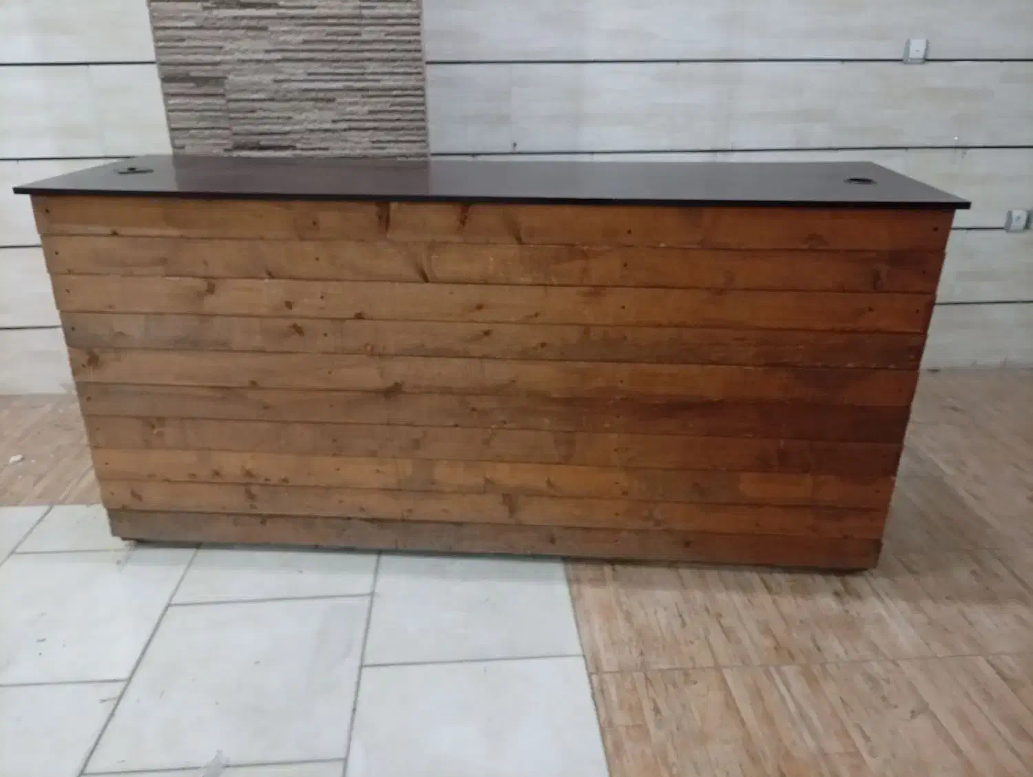 میز پیشخوان چوب روسی|کافیشاپ و رستوران|محمدیه-قزوین, |دیوار