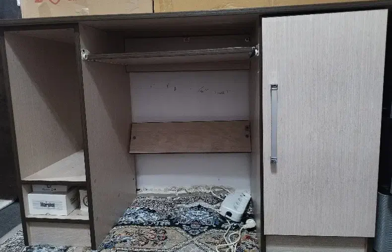 میز کامپیوتر|میز تحریر و کامپیوتر|رشت, نخودچر|دیوار