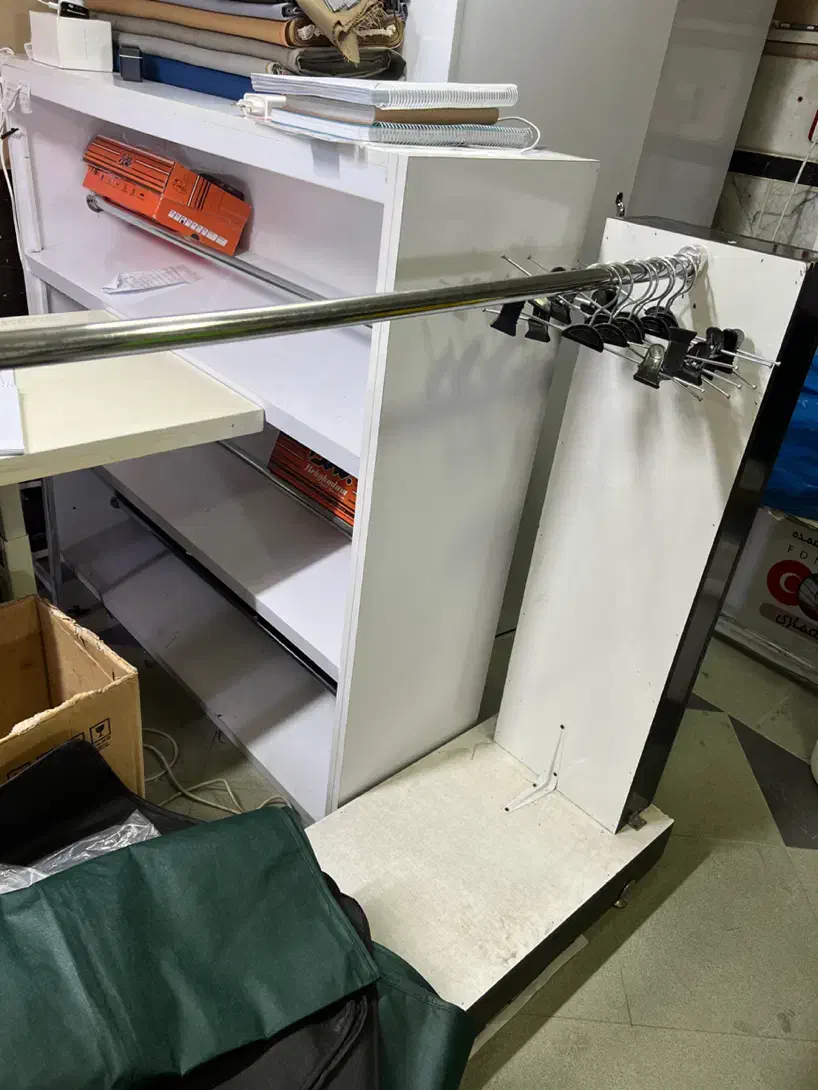 دکور کفش|فروشگاه و مغازه|بیرجند, |دیوار