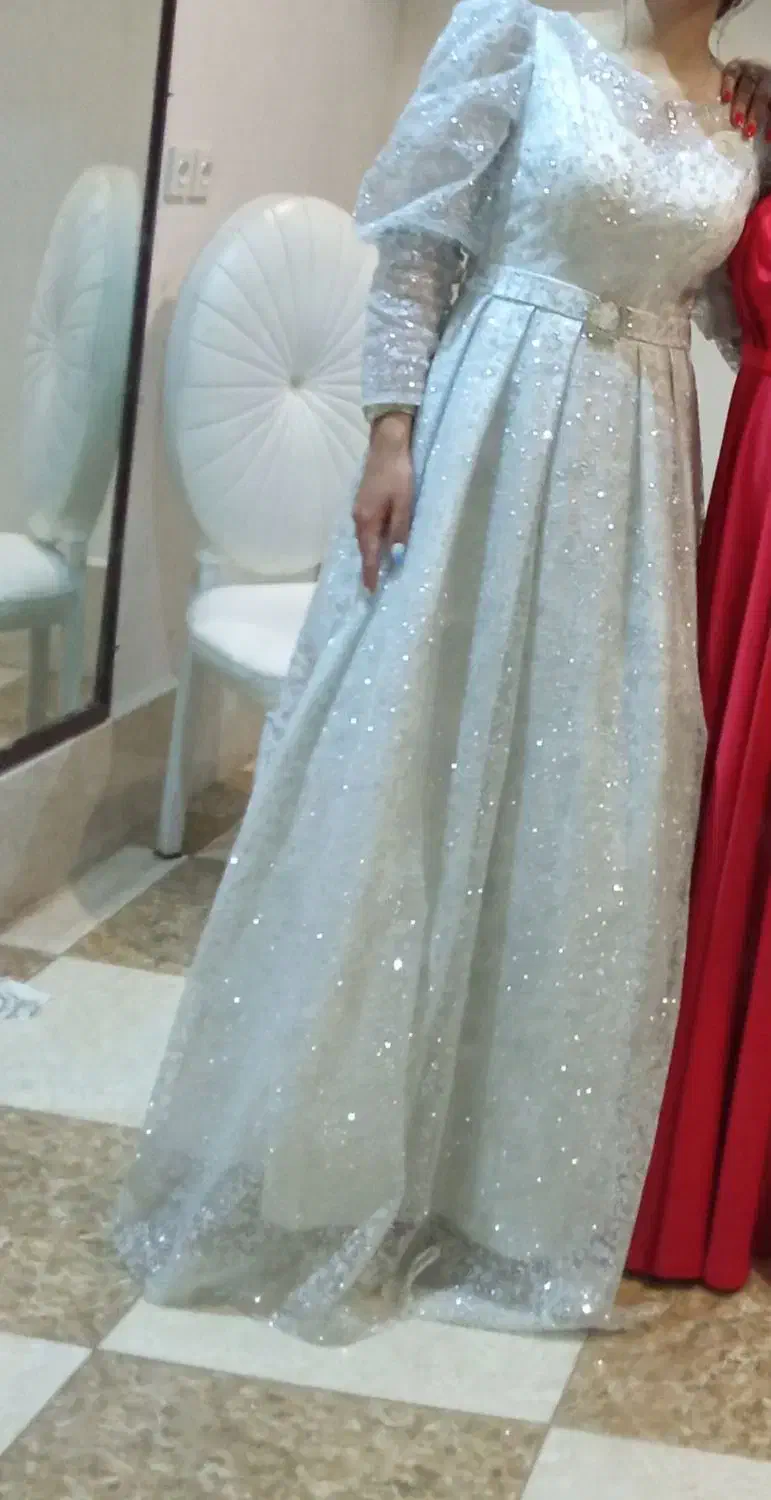 پیرهن مجلسی|لباس|بروجرد, |دیوار