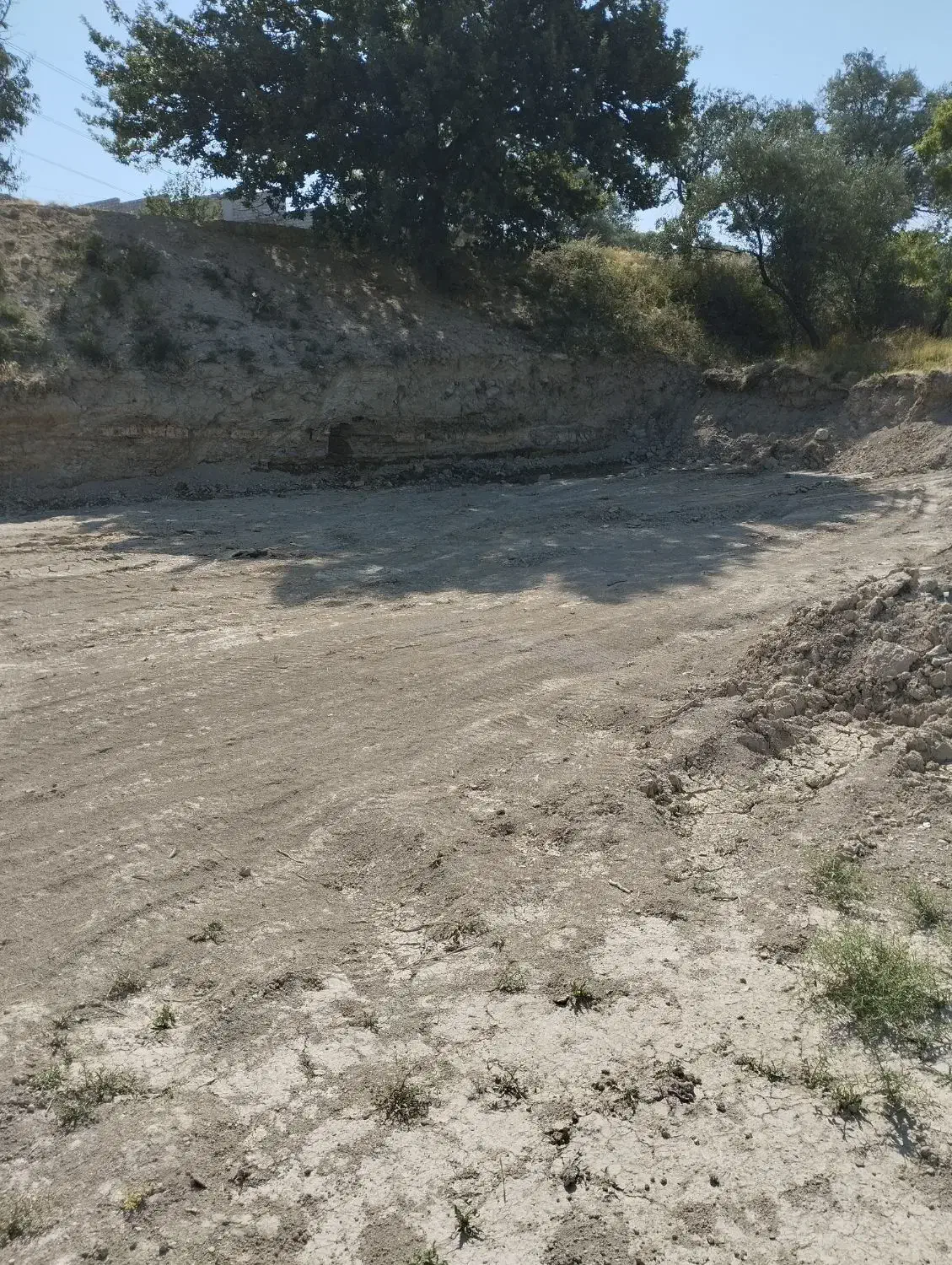 یه قطعه زمین سالنی ویلایی دراسفهلان 300 متر|فروش دفتر صنعتی، کشاورزی، تجاری|خسروشاه, |دیوار