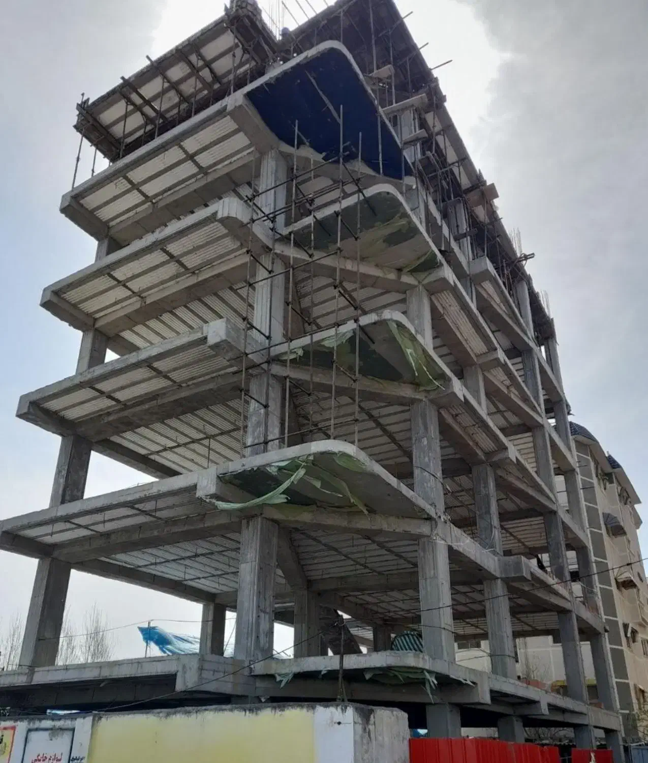 بە یک ارماتور بند نیاز مندیم|استخدام معماری، عمران و ساختمانی|سنندج, |دیوار