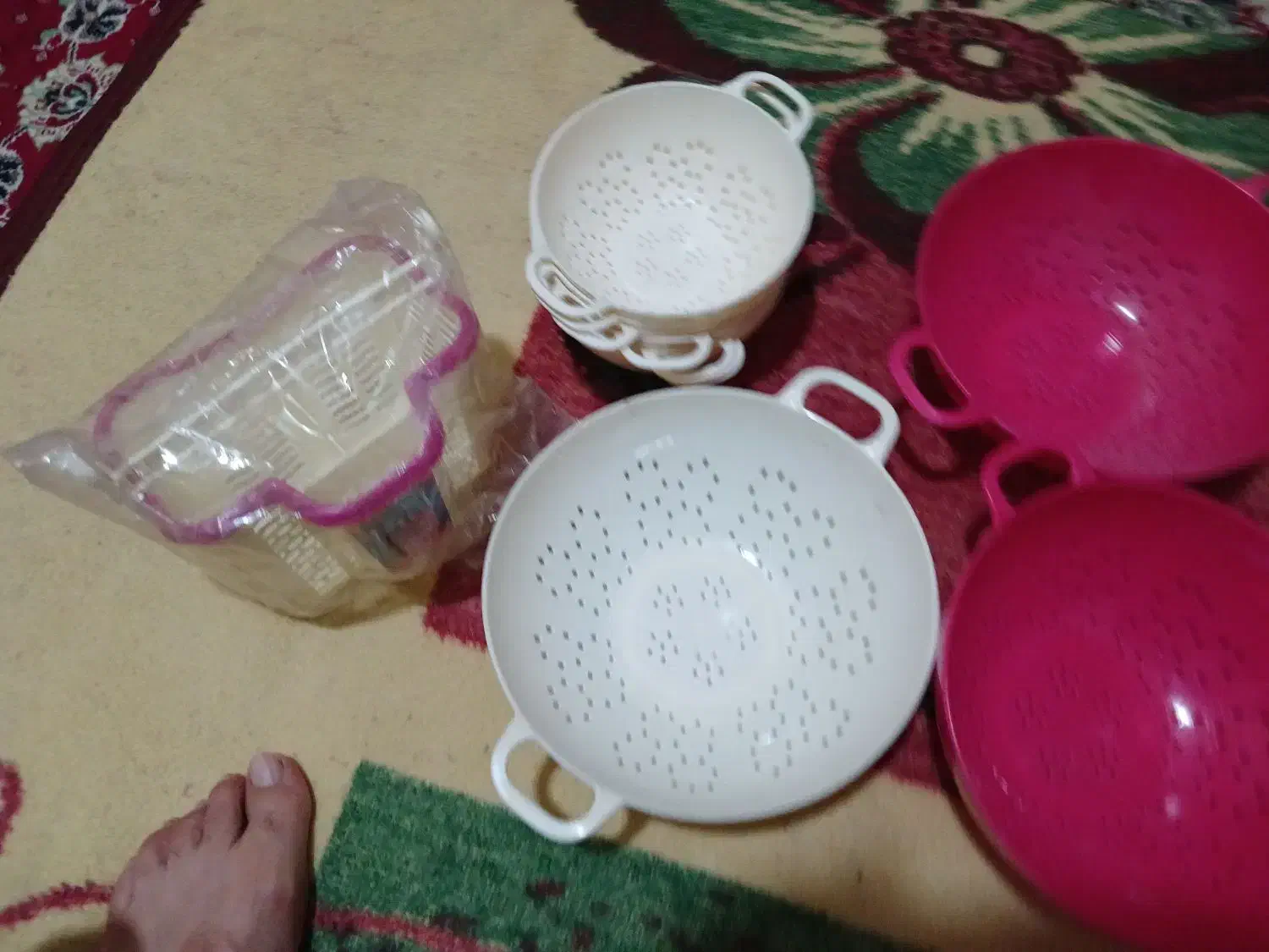 سبد پلاستیکی|ظروف نگهدارنده، پلاستیکی، یک‌بارمصرف|قنوات, |دیوار