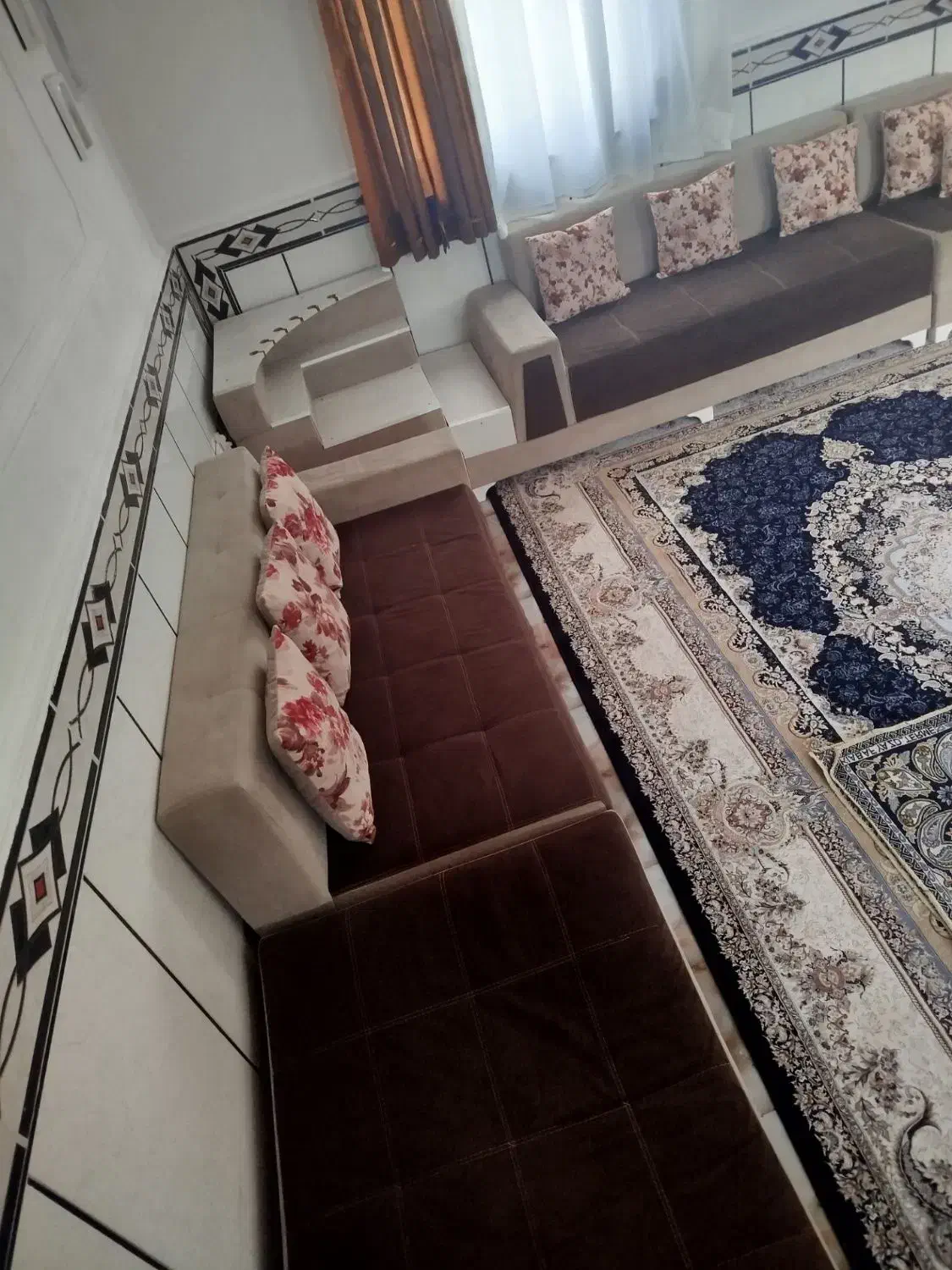 مبل  ۷ نفره|مبلمان خانگی و میز عسلی|انبارآلوم, |دیوار