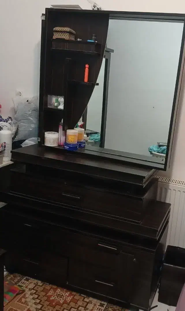 فروش فوری سرویس خواب کاملاسالم،همراه با تشک|تخت و سرویس خواب|فولادشهر, C5|دیوار