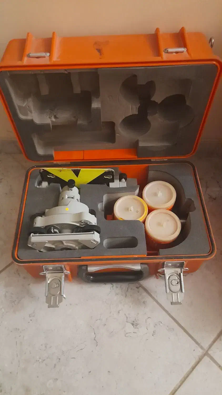 دوربین تئودولیت ژاپنی سوکیشا با ملحقات|ابزارآلات|ماهان, |دیوار