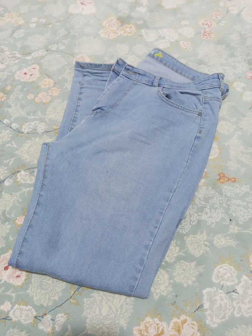 شلوارلی آبی نو|لباس|قم, ولیعصر|دیوار