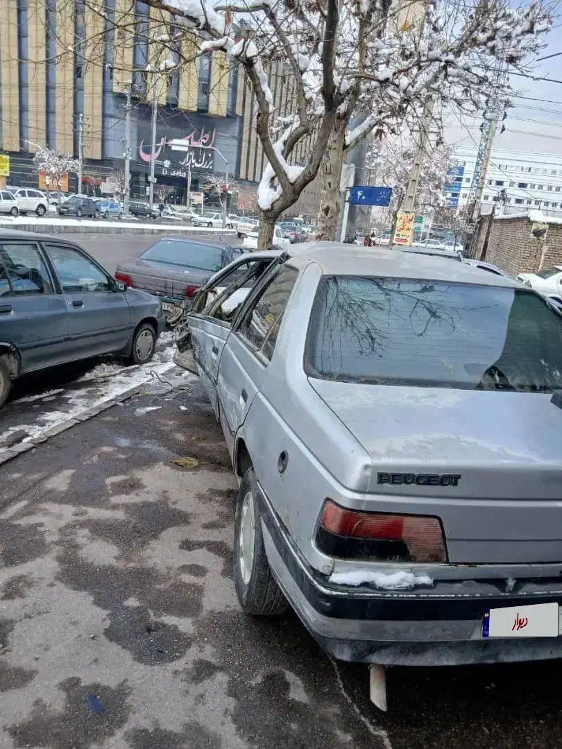 پژو ۴۰۵ مدل ۸۸ دوگانه کارخانه تصادفی|خودرو سواری و وانت|مشهد, کوی المهدی|دیوار