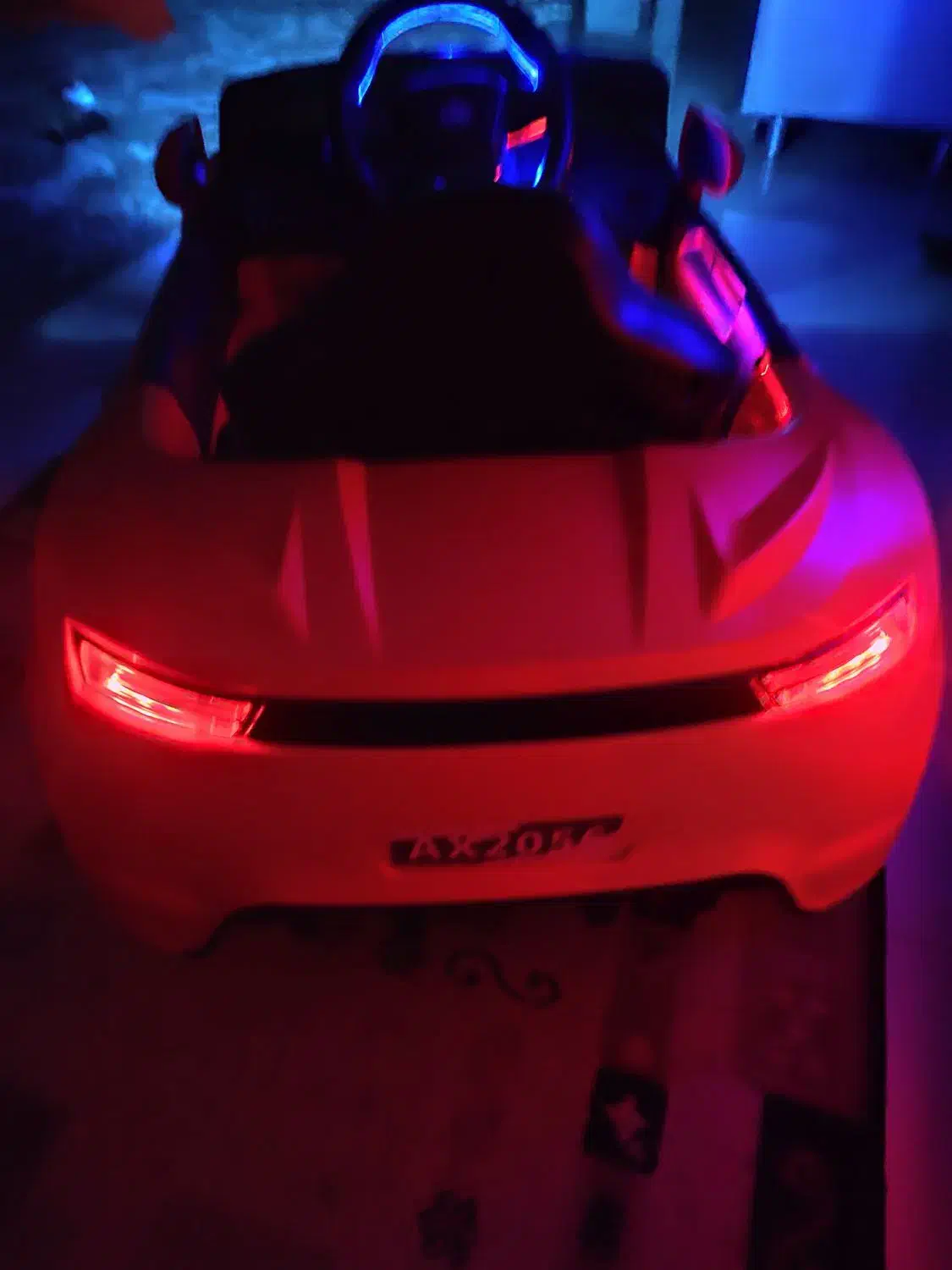 ماشین شارژی مازراتی|اسباب‌بازی بچه|رشت, خمیران زاهدان|دیوار